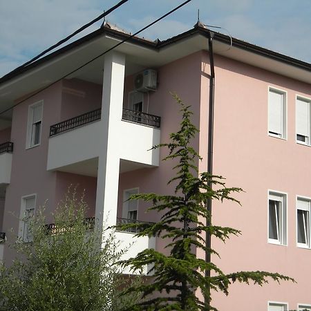 Apartment Srebrni Oblak Аранделовац Экстерьер фото